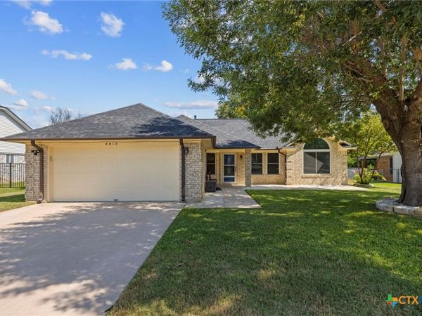 4810 CASTLEWOOD Drive, Killeen, TX 76542