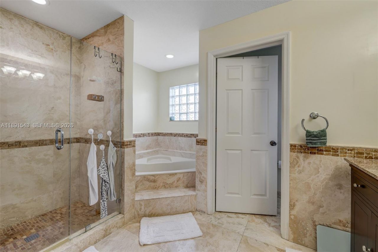 21071 SW 88th Ct, Cutler Bay, FL 33189 Photo