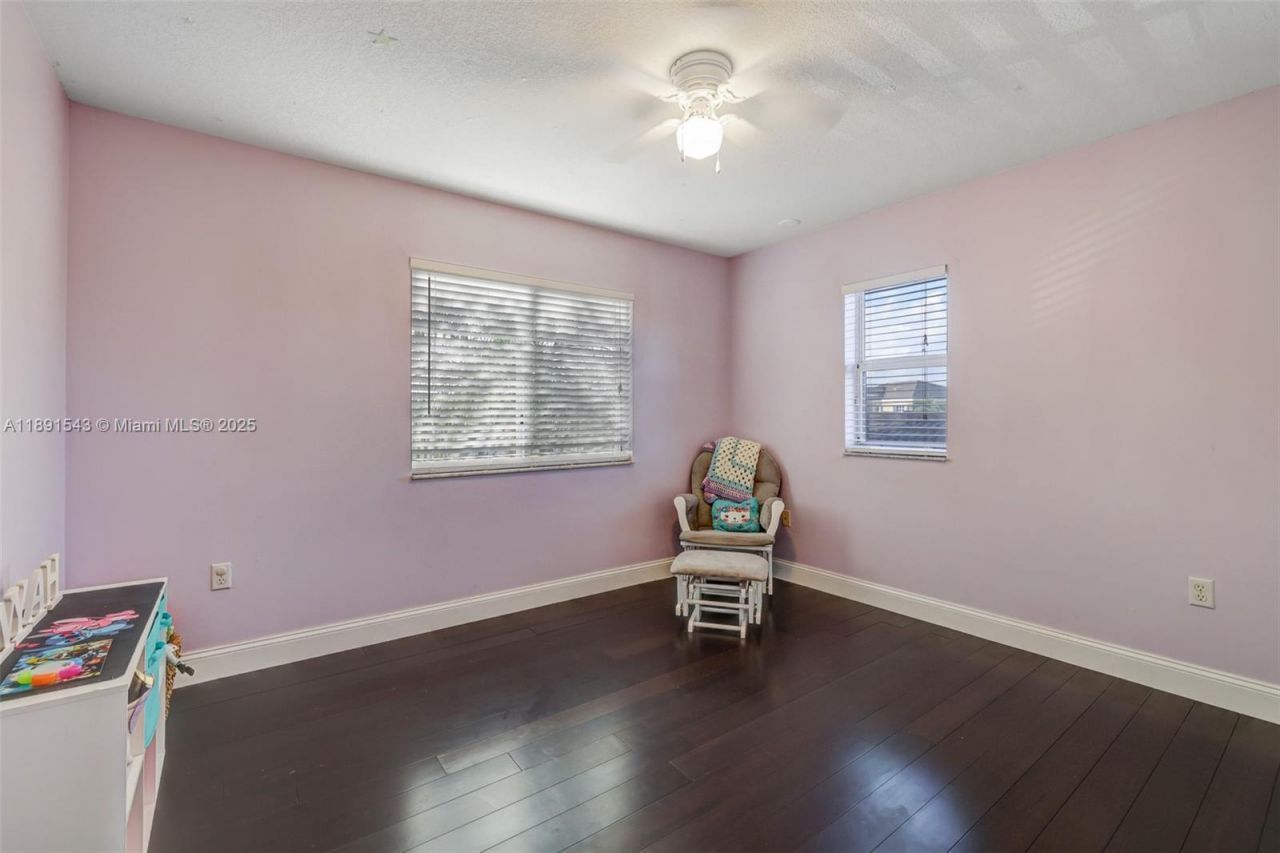 21071 SW 88th Ct, Cutler Bay, FL 33189 Photo