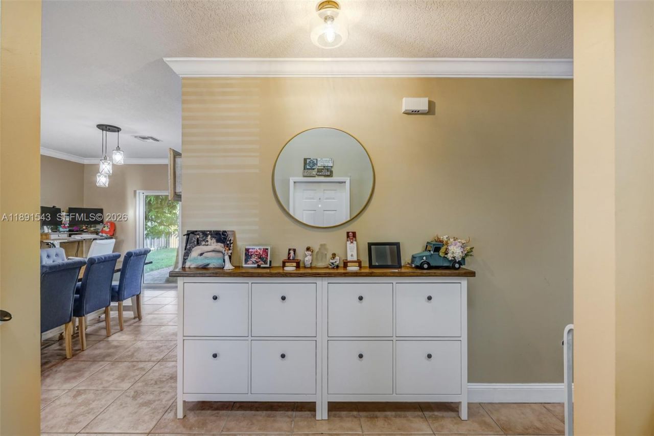 21071 SW 88th Ct, Cutler Bay, FL 33189 Photo