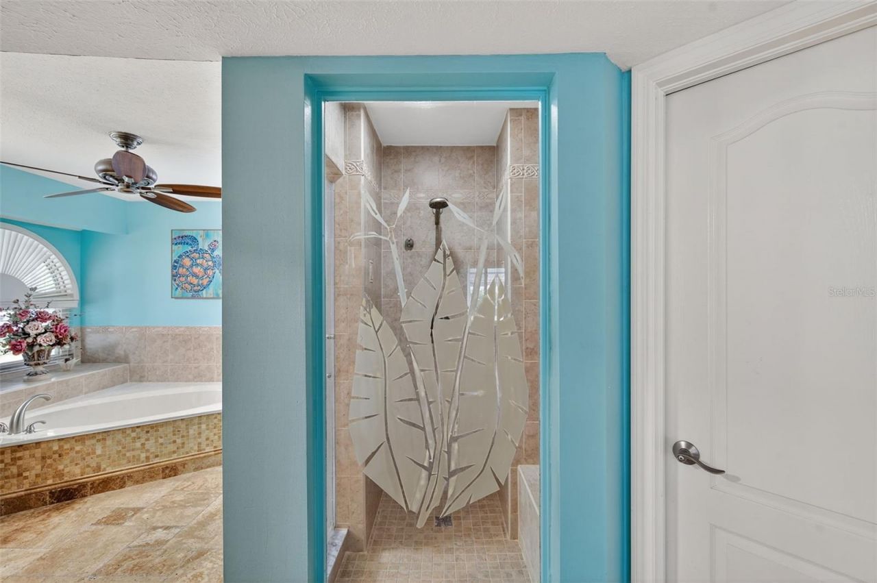 2715 Mock Orange Court, Valrico, FL 33594 Photo