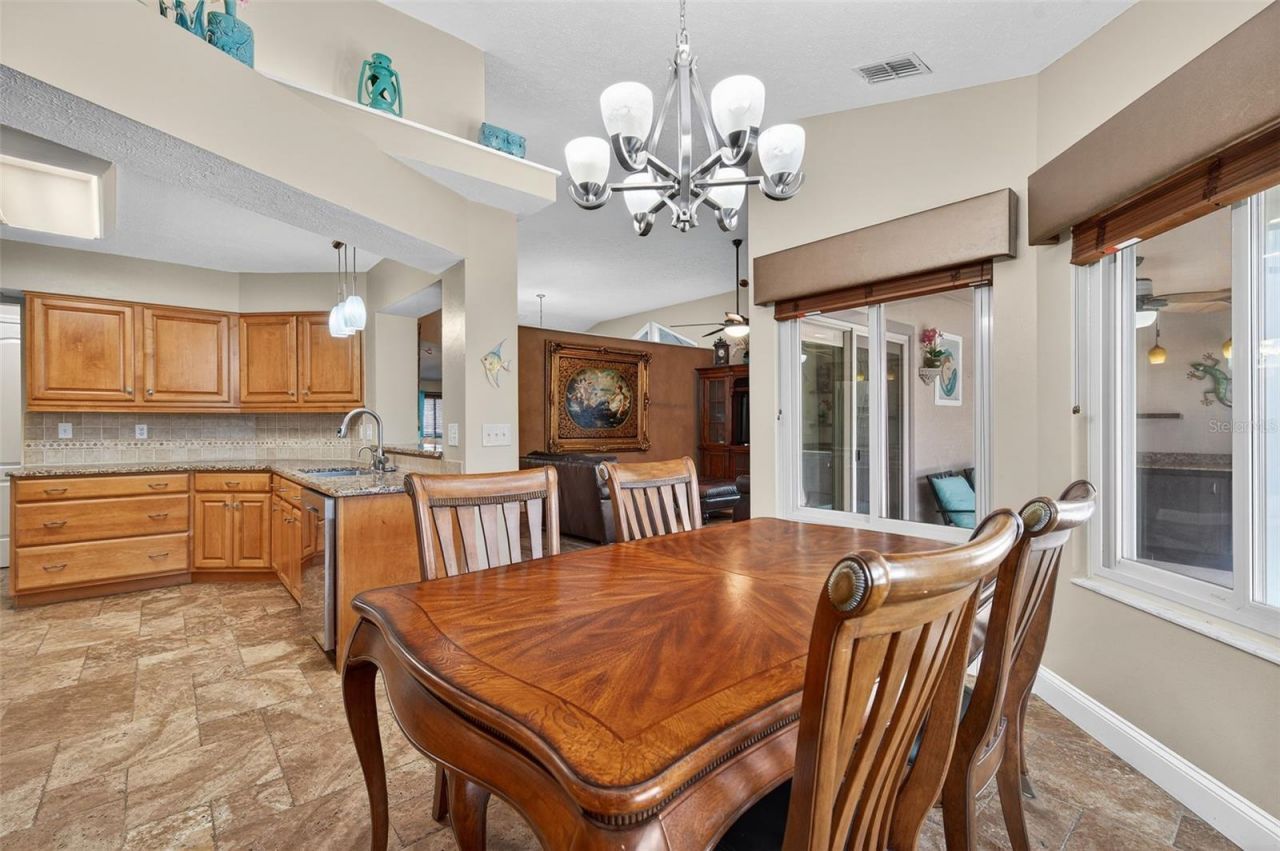 2715 Mock Orange Court, Valrico, FL 33594 Photo