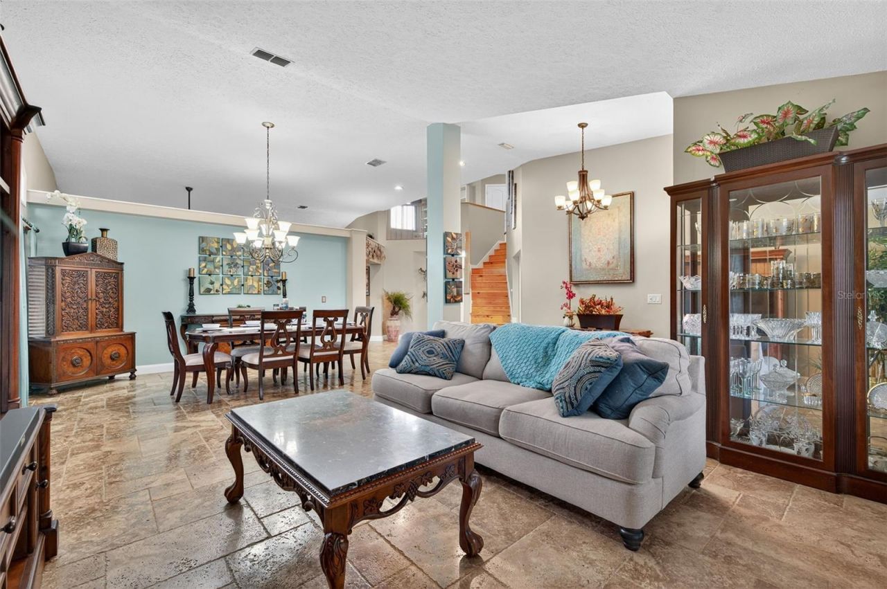 2715 Mock Orange Court, Valrico, FL 33594 Photo