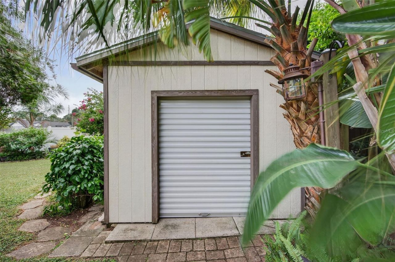 2715 Mock Orange Court, Valrico, FL 33594 Photo