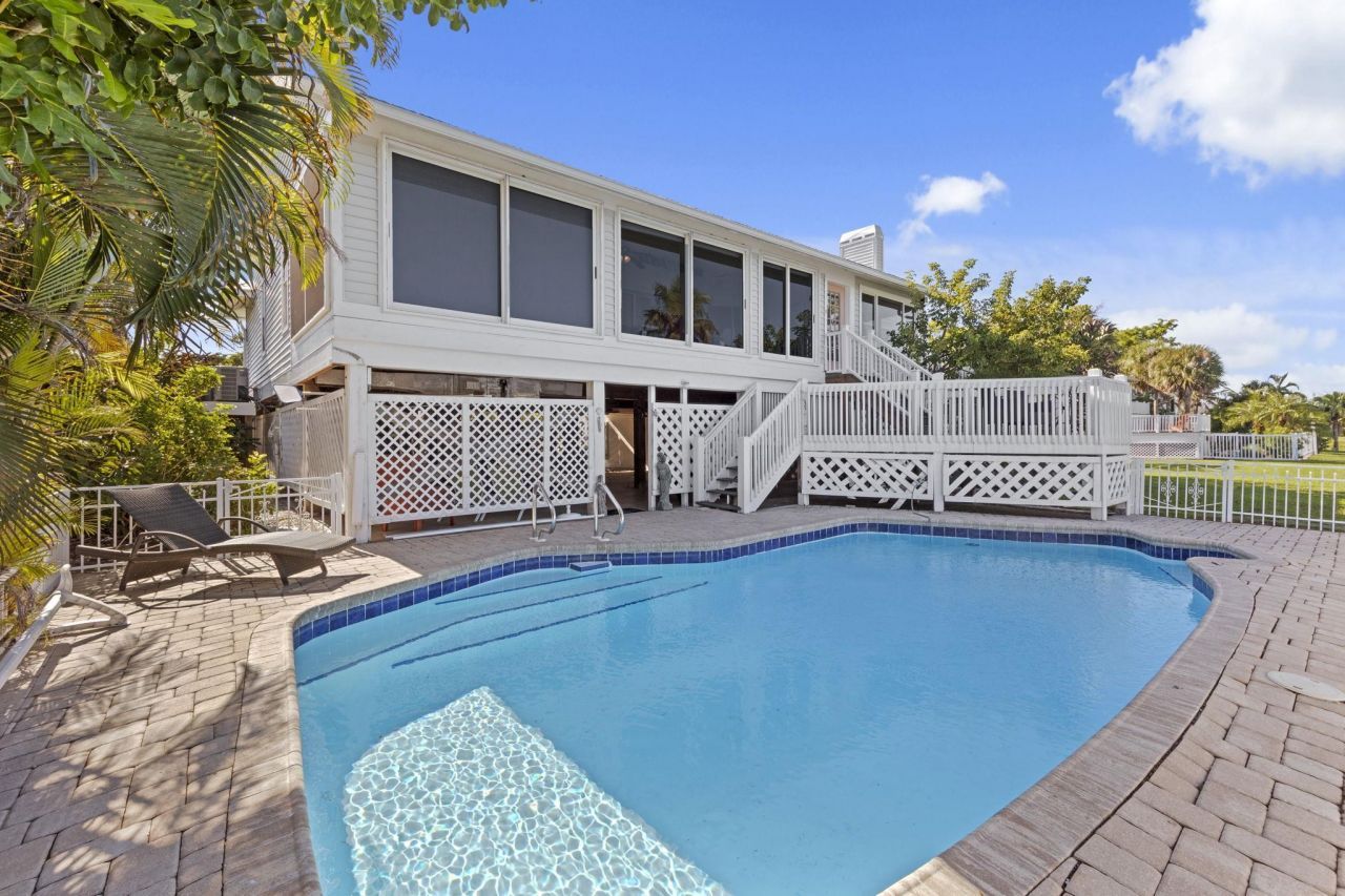 1558 Sand Castle Rd, Sanibel, FL 33957 Photo