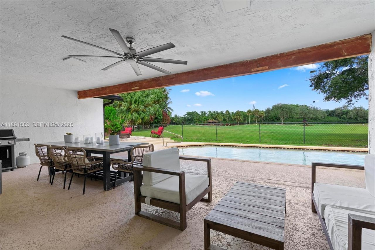 140 Torchwood Ave, Plantation, FL 33324 Photo
