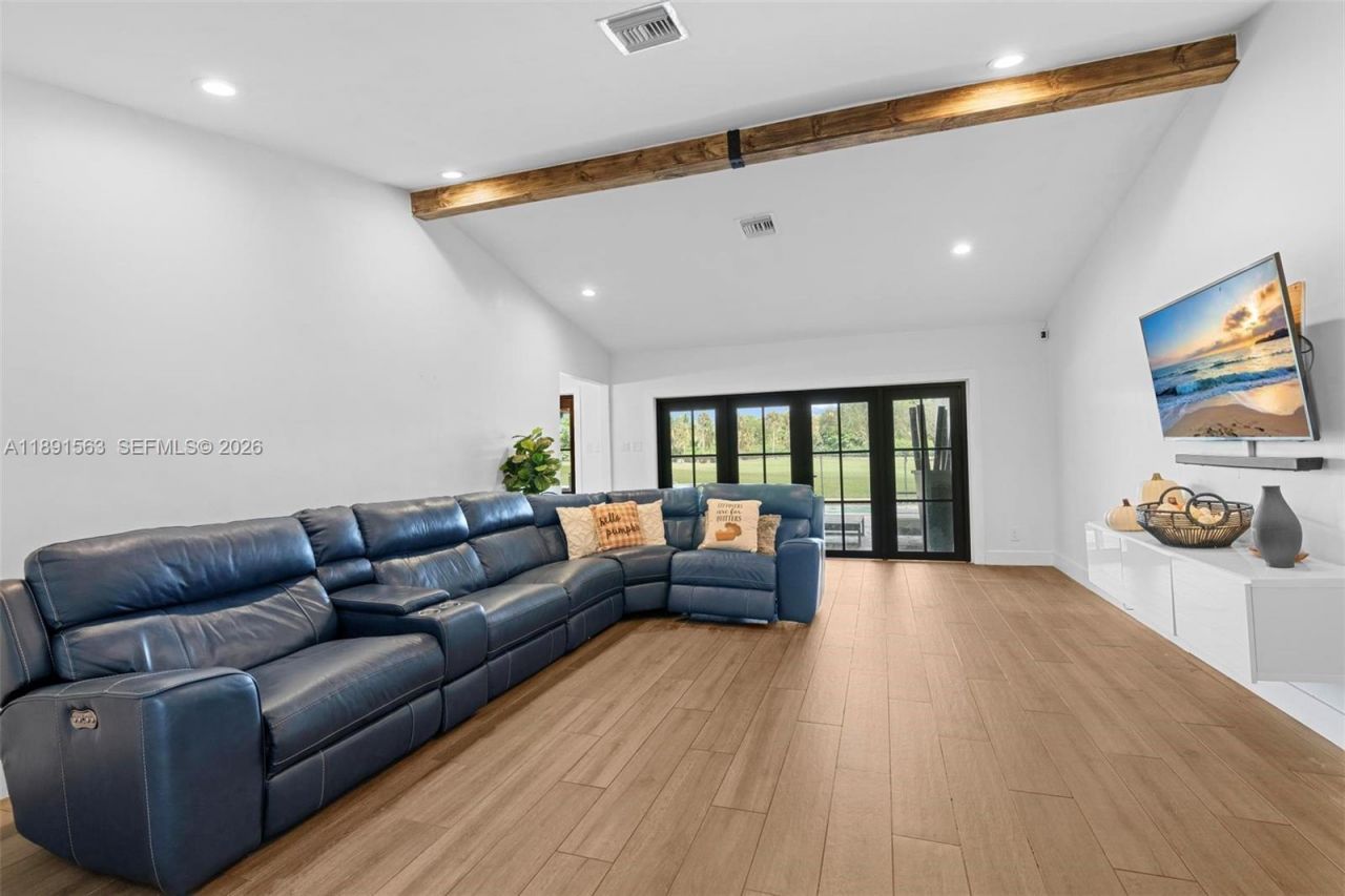 140 Torchwood Ave, Plantation, FL 33324 Photo