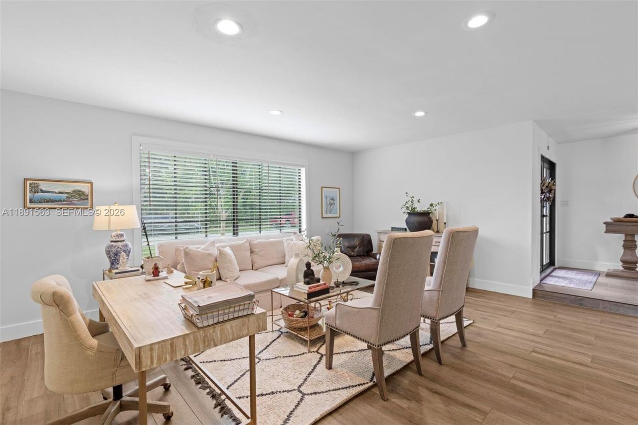 140 Torchwood Ave, Plantation, FL 33324 Photo