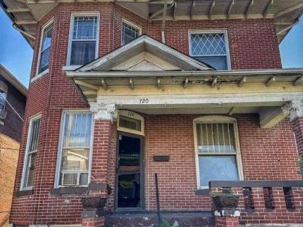 720 N 24th Street, East St Louis, IL 62205