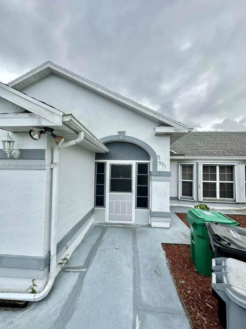 2901 SE Eagle Dr, Port Saint Lucie, FL 34984 Photo