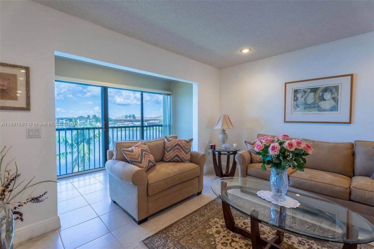 1400 SW 131st Way, Unit 410Q, Pembroke Pines, FL 33027 Photo