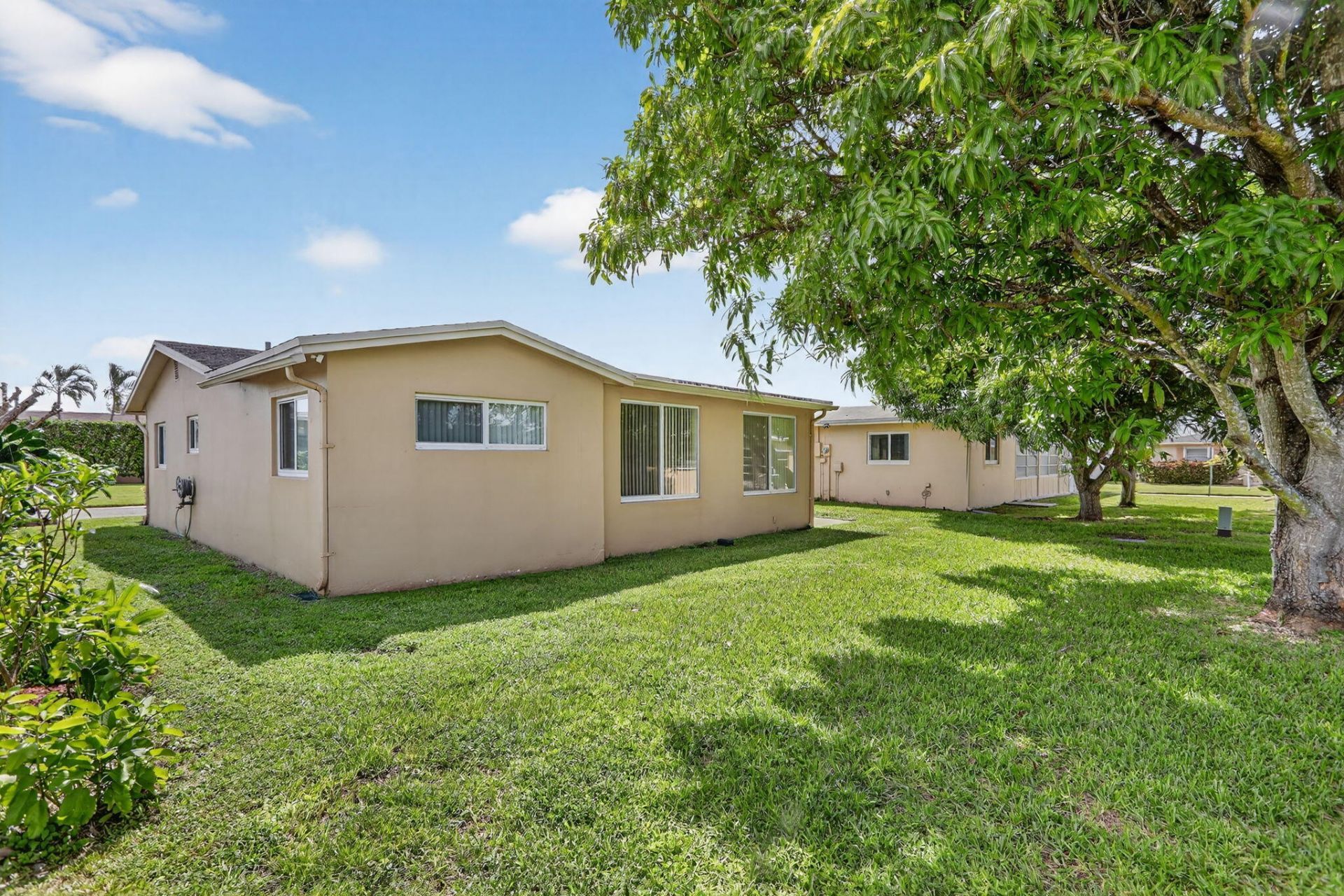 6945 NW 14th Street, Margate, FL 33063 Photo