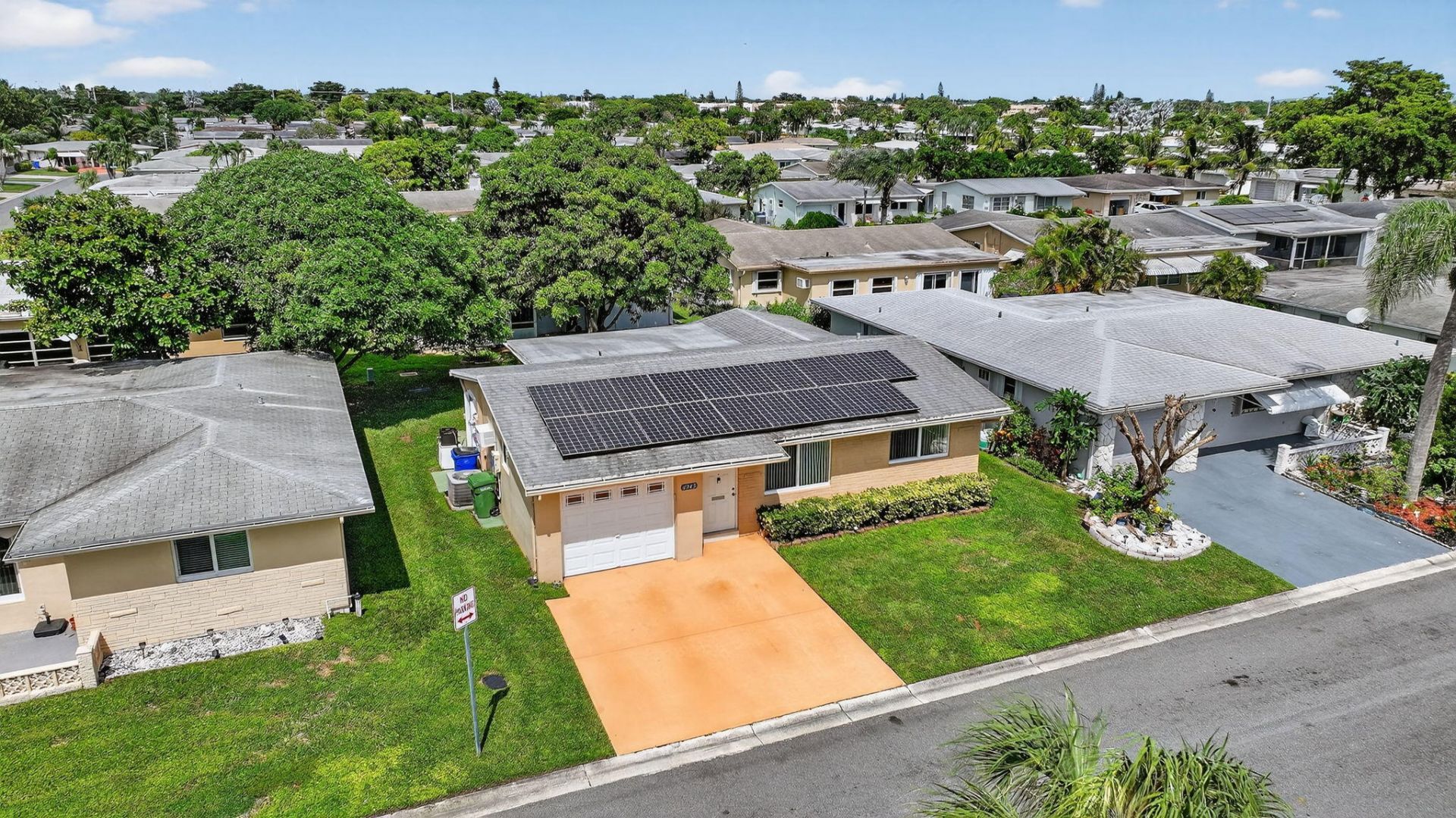 6945 NW 14th Street, Margate, FL 33063 Photo