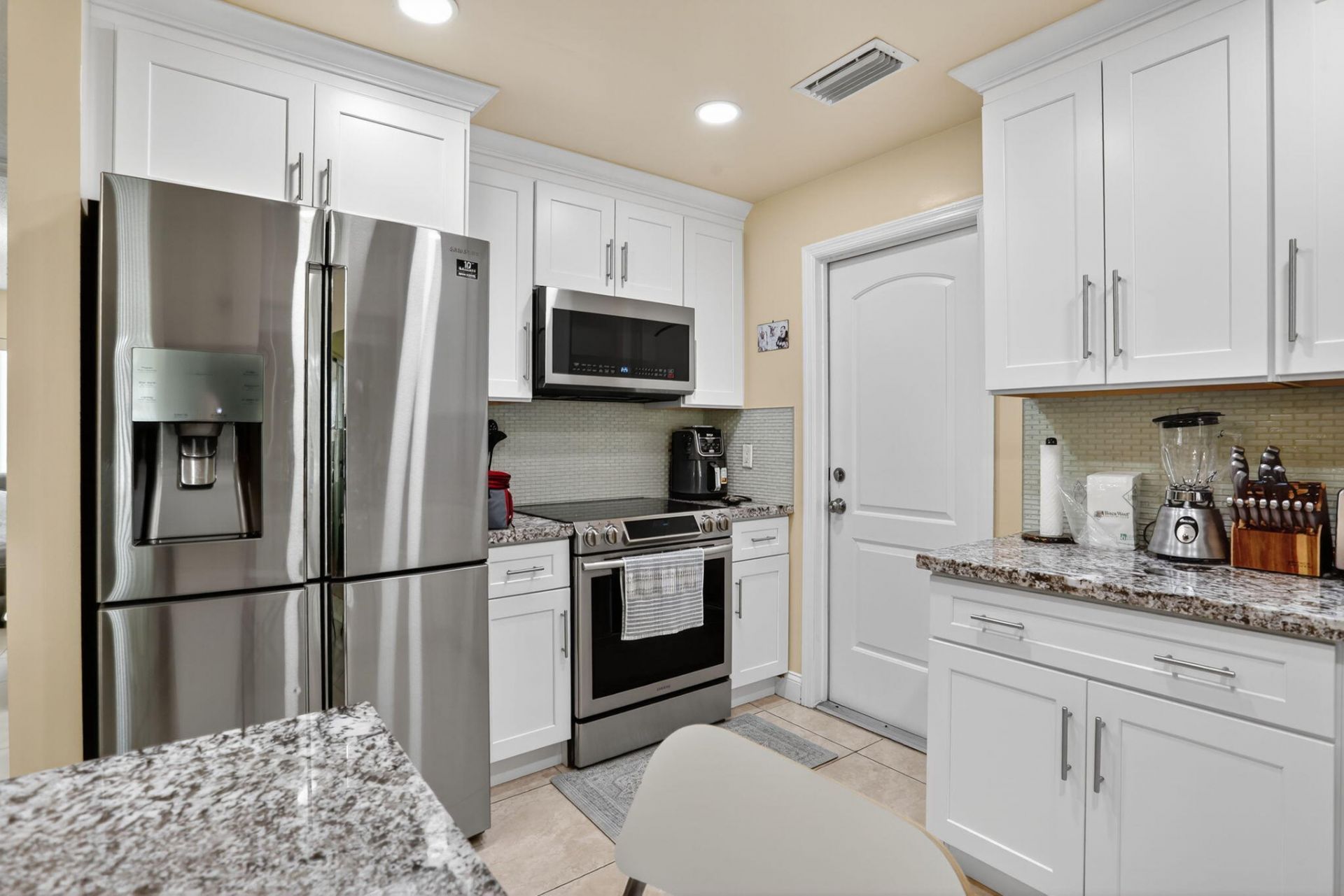 6945 NW 14th Street, Margate, FL 33063 Photo