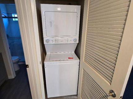 560 Nichols Boulevard, Sparks, NV 89431 Photo