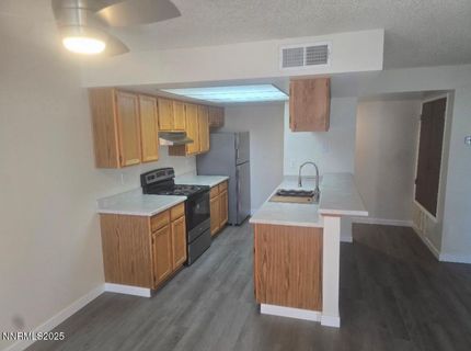 560 Nichols Boulevard, Sparks, NV 89431 Photo