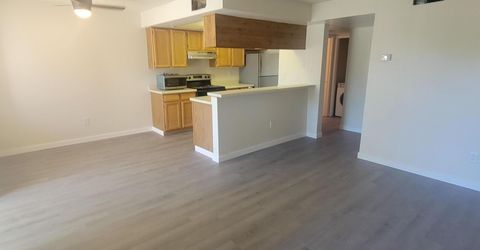 560 Nichols Boulevard, Sparks, NV 89431 Photo