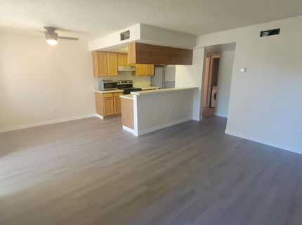 560 Nichols Boulevard, Sparks, NV 89431 Photo