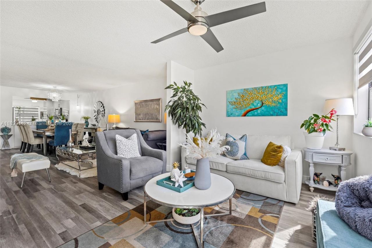 10400 NW 30th Ct, Unit 202, Sunrise, FL 33322 Photo