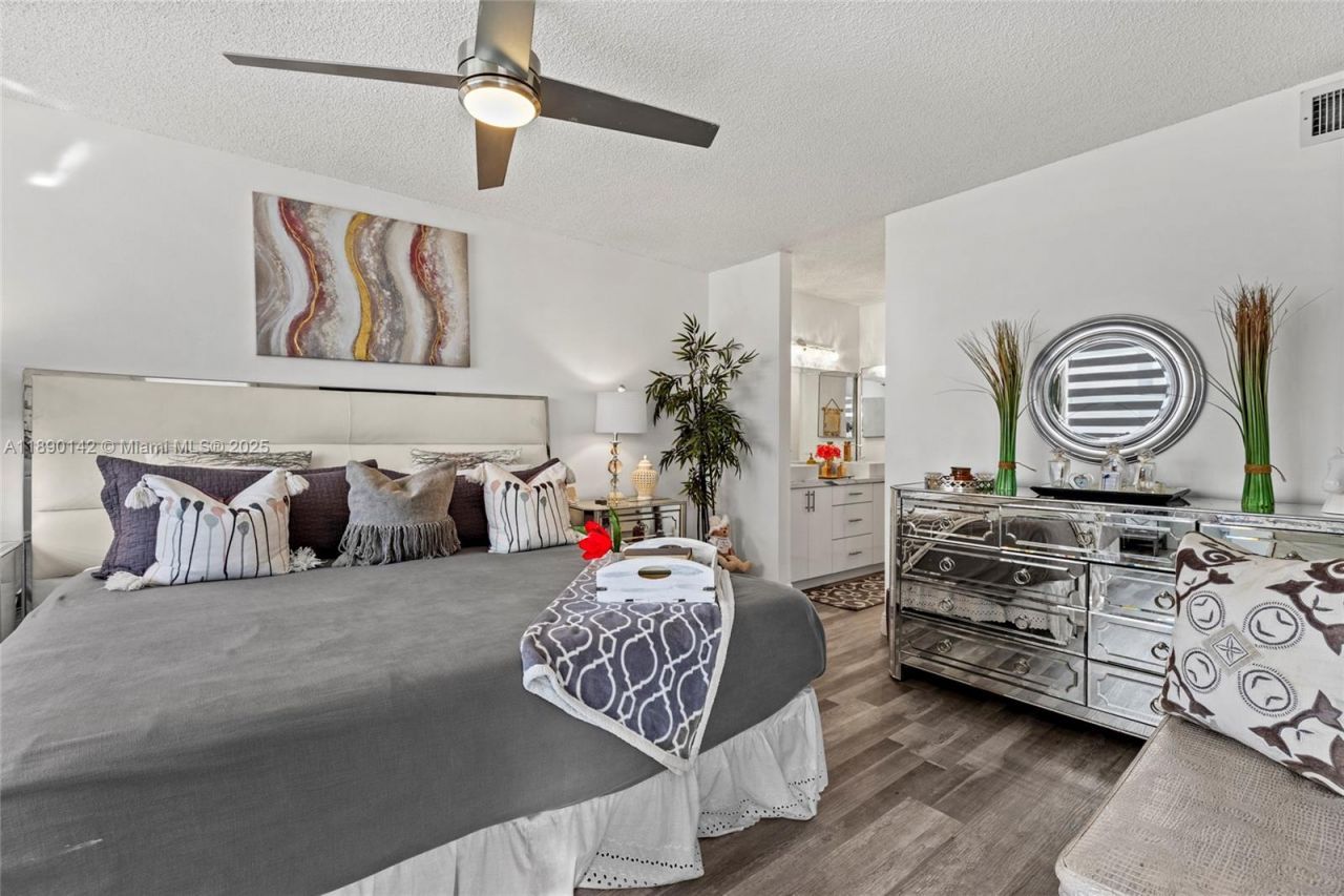 10400 NW 30th Ct, Unit 202, Sunrise, FL 33322 Photo