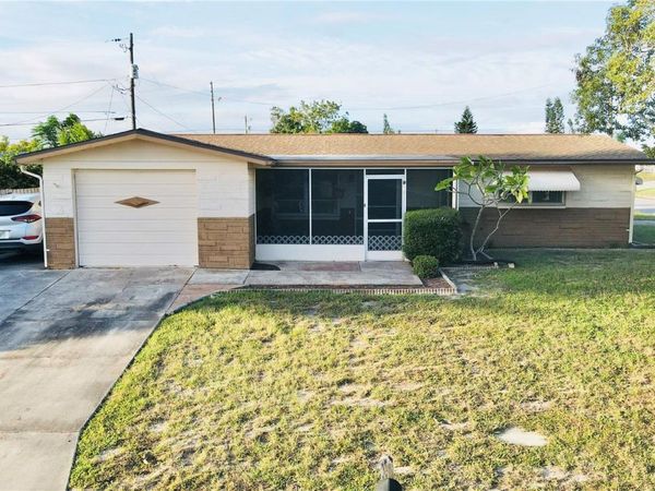 4935 GUARDIAN AVENUE, HOLIDAY, FL 34690