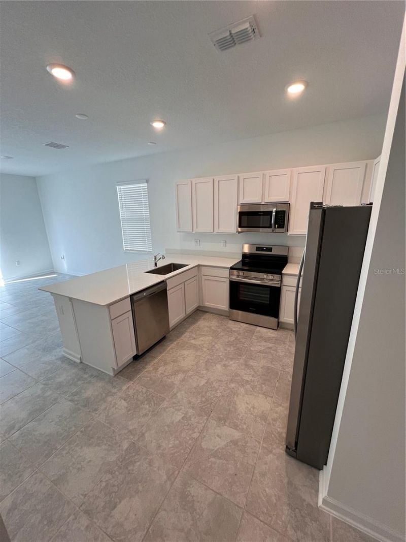 2444 Skyline Loop, Kissimmee, FL 34758 Photo