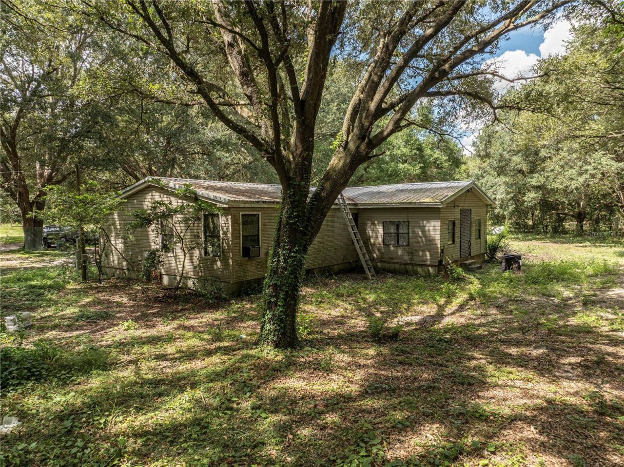 2946 SE 21st Avenue, Sumterville, FL 33585 Photo