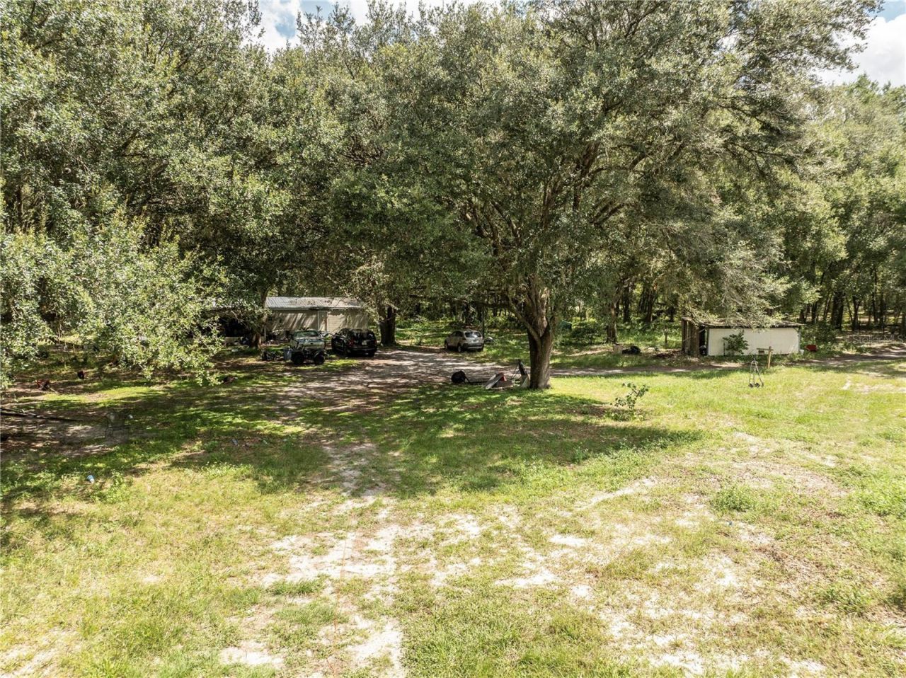 2946 SE 21st Avenue, Sumterville, FL 33585 Photo
