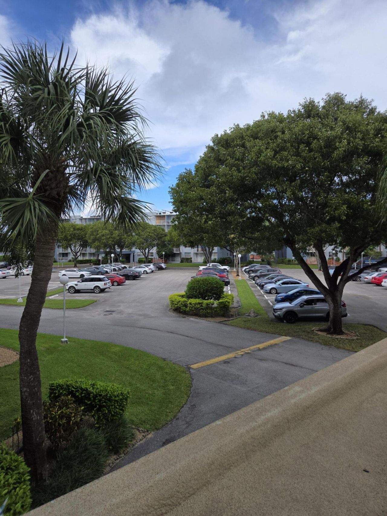 500 Executive Center Drive, Unit 2k, West Palm Beach, FL 33401 Photo