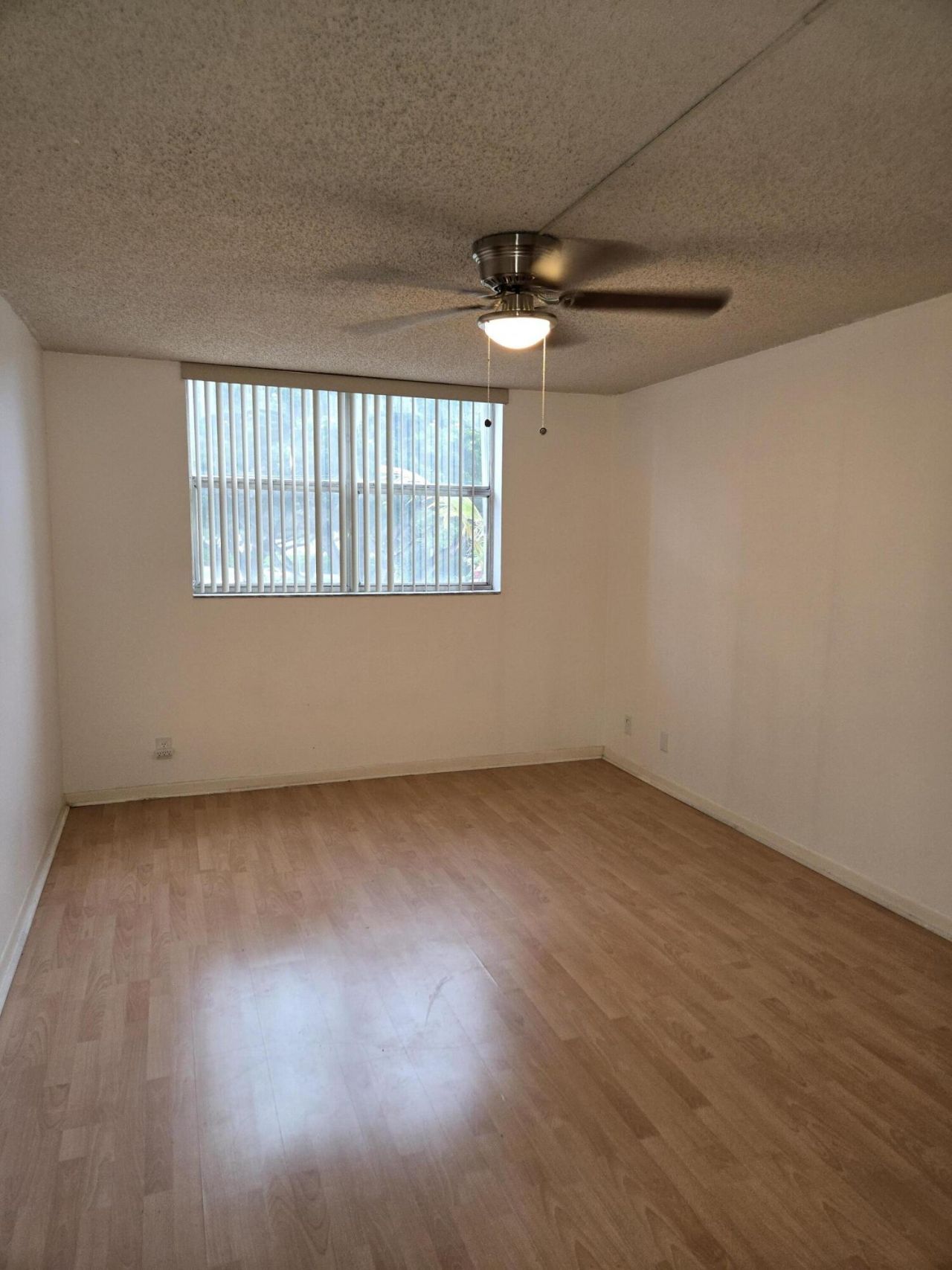 500 Executive Center Drive, Unit 2k, West Palm Beach, FL 33401 Photo