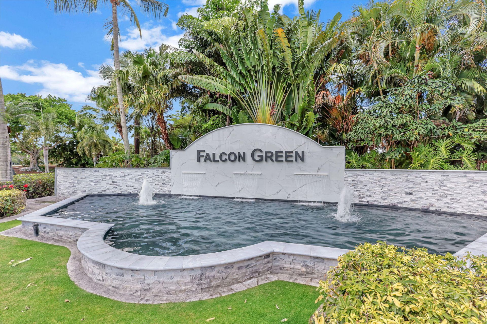 8671 Falcon Green Drive, West Palm Beach, FL 33412 Photo