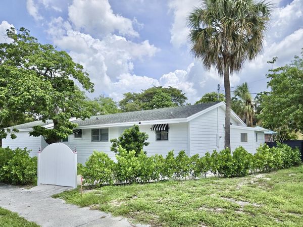 917 Market Street, West Palm Beach, FL 33401