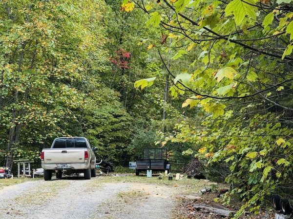 5905 Omega Drive Drive, Tallassee, TN 37878