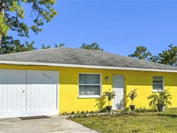 27101 Pine AVE, BONITA SPRINGS, FL 34135