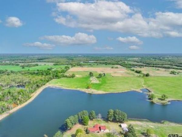 973 County Road 1604 , Grand Saline, TX 75140