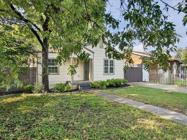 4806 W University Boulevard, Dallas, TX 75209