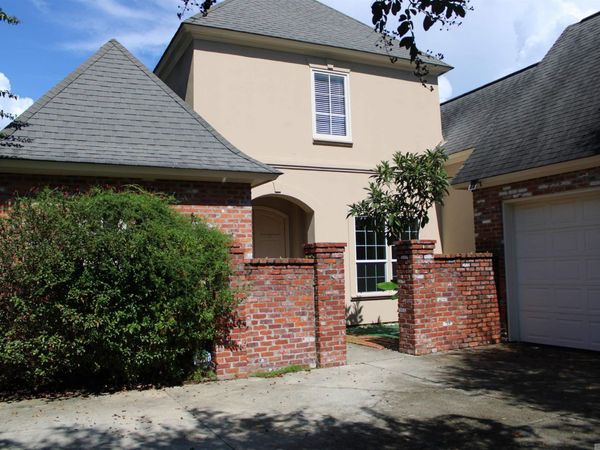 19435 S Harrells Ferry Rd, Baton Rouge, LA 70816