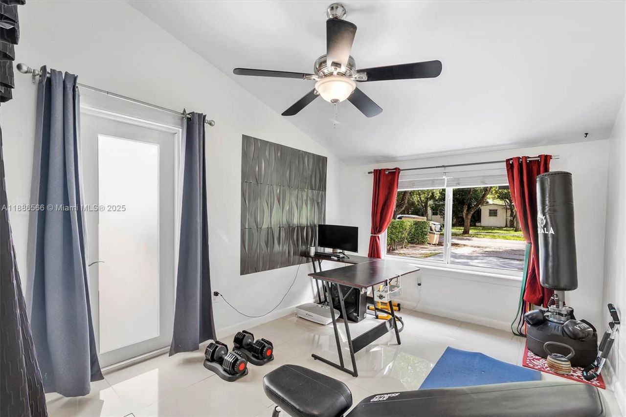 11028 NW 2nd Ave, Miami Shores, FL 33168 Photo