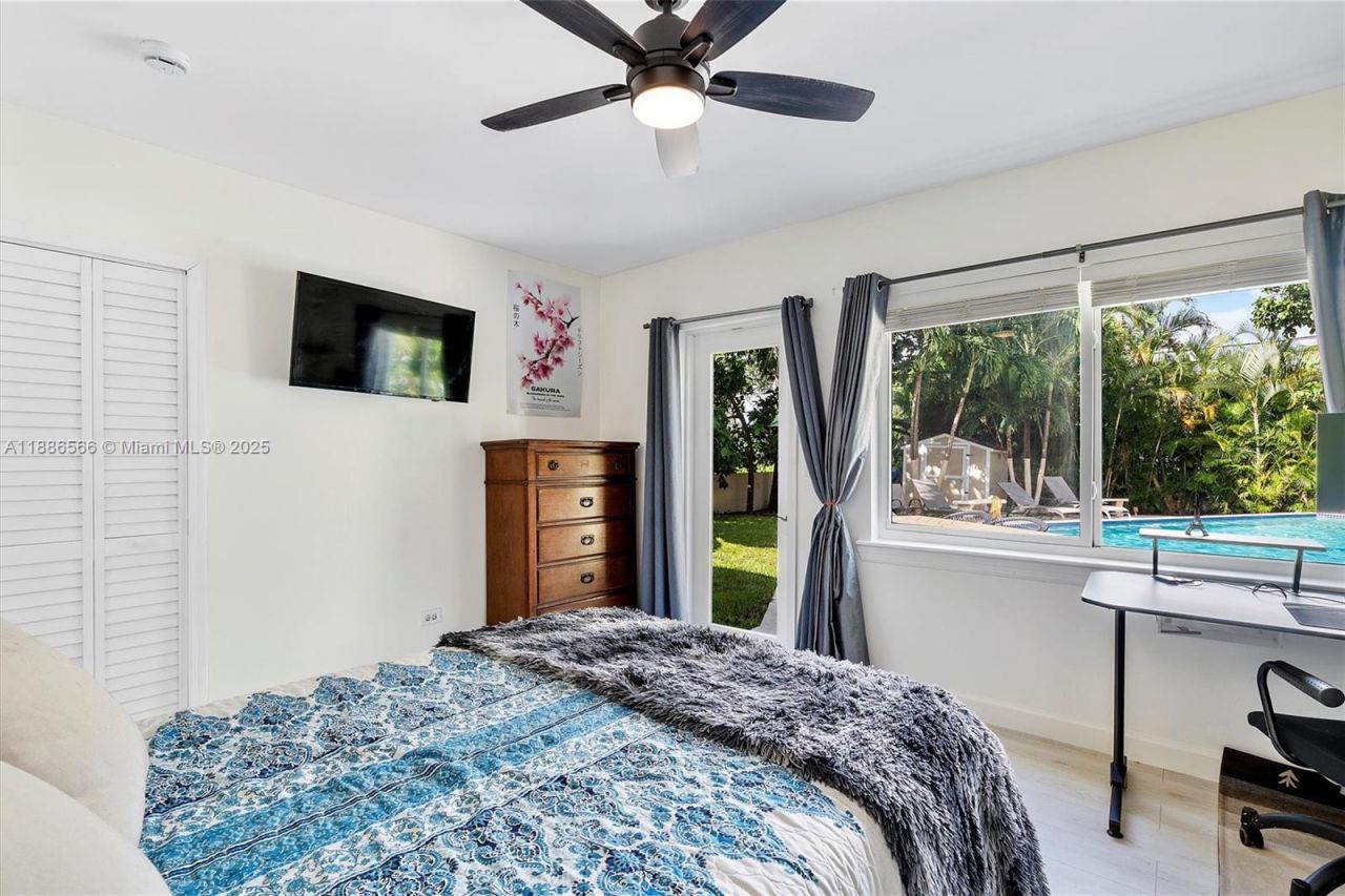 11028 NW 2nd Ave, Miami Shores, FL 33168 Photo