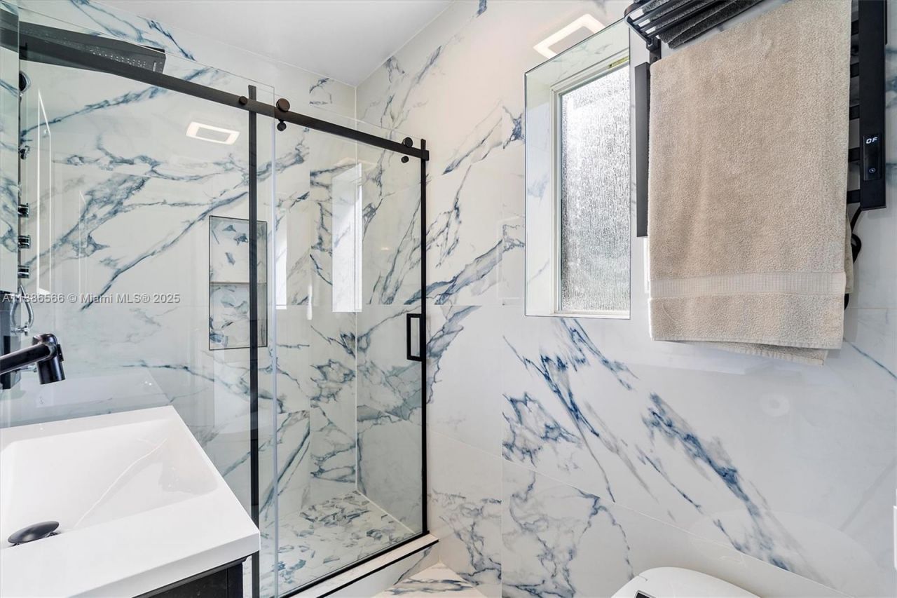 11028 NW 2nd Ave, Miami Shores, FL 33168 Photo