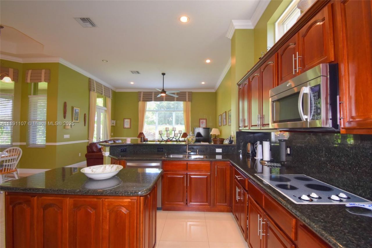 4240 SW 131st Ave, Davie, FL 33330 Photo