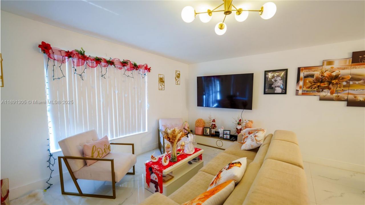 22226 SW 98th Pl, Cutler Bay, FL 33190 Photo