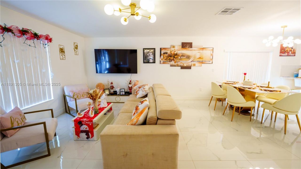 22226 SW 98th Pl, Cutler Bay, FL 33190 Photo