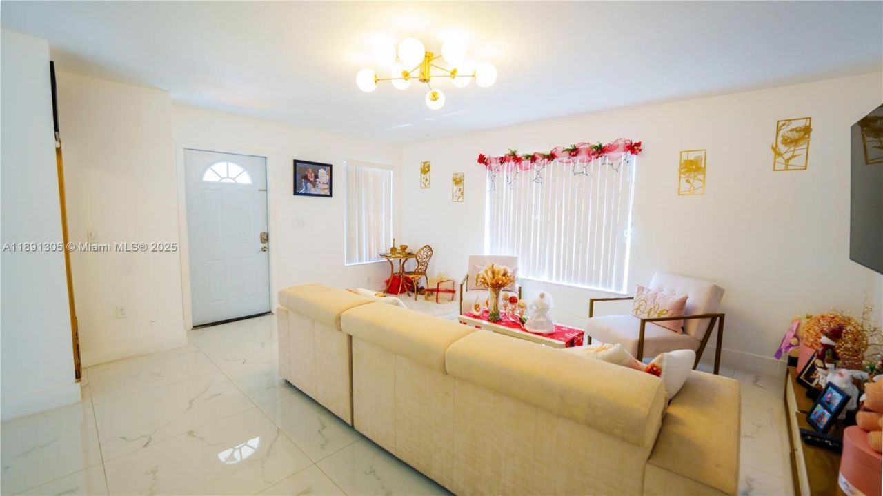 22226 SW 98th Pl, Cutler Bay, FL 33190 Photo