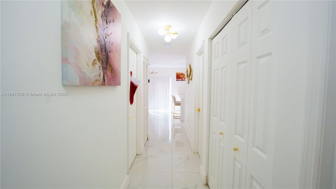 22226 SW 98th Pl, Cutler Bay, FL 33190 Photo