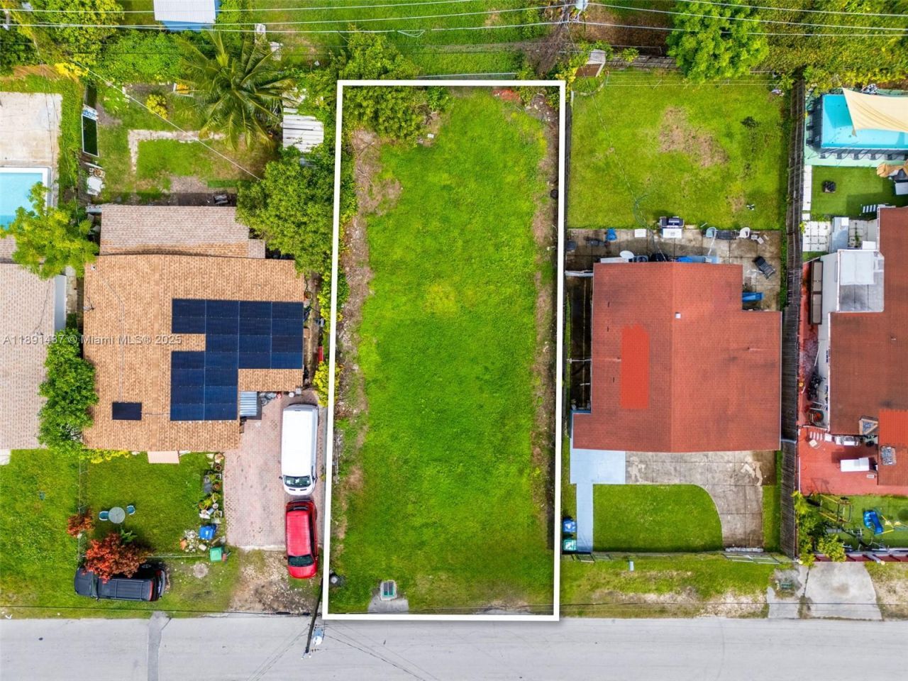 1453 NE 117th St, Miami, FL 33161 Photo