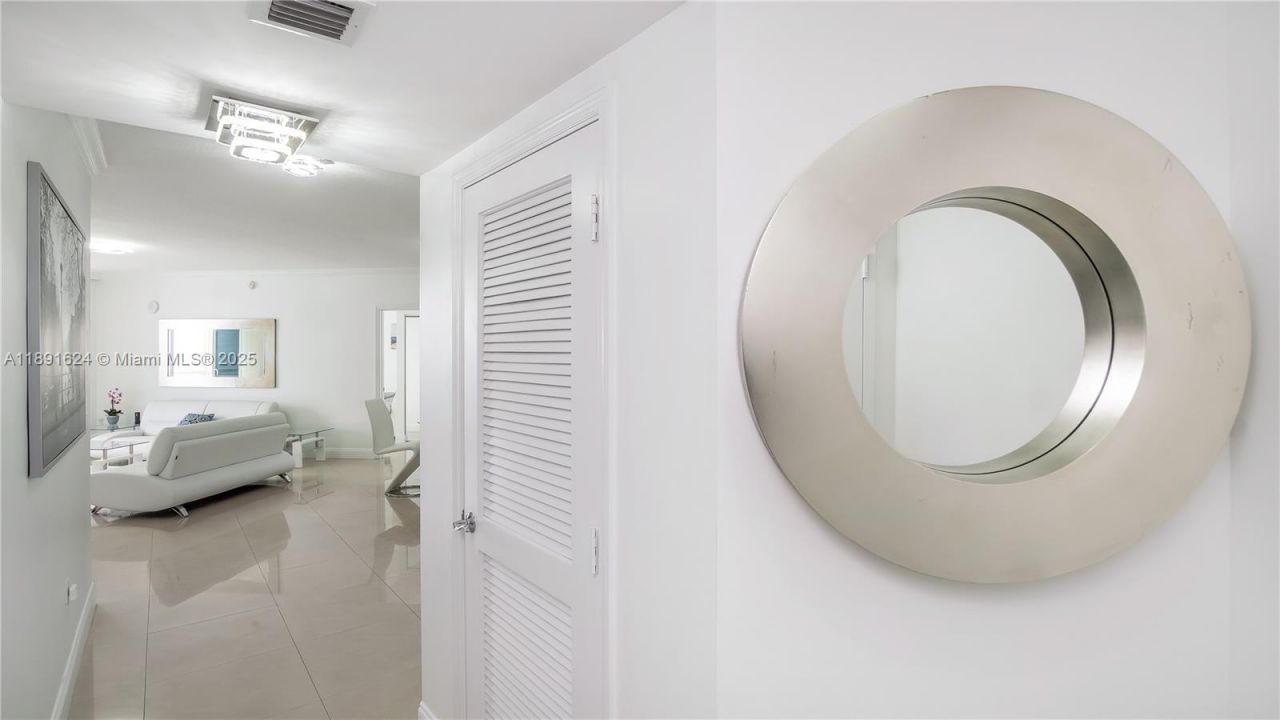 16699 Collins Ave, Unit 2602, Sunny Isles Beach, FL 33160 Photo