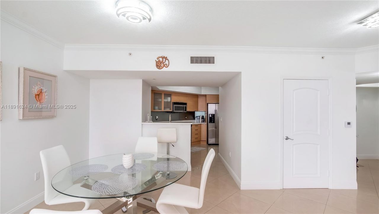 16699 Collins Ave, Unit 2602, Sunny Isles Beach, FL 33160 Photo