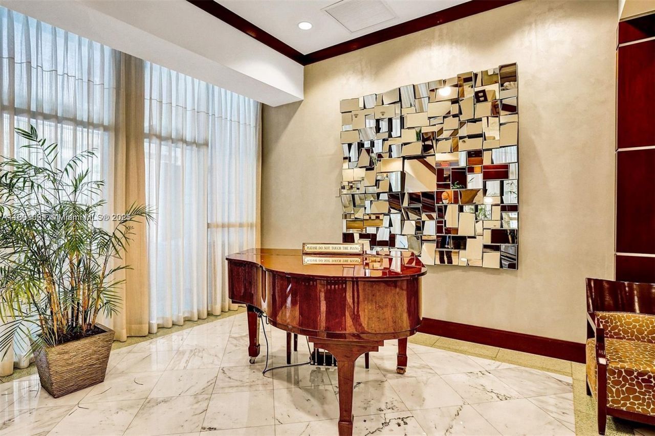 16699 Collins Ave, Unit 2602, Sunny Isles Beach, FL 33160 Photo