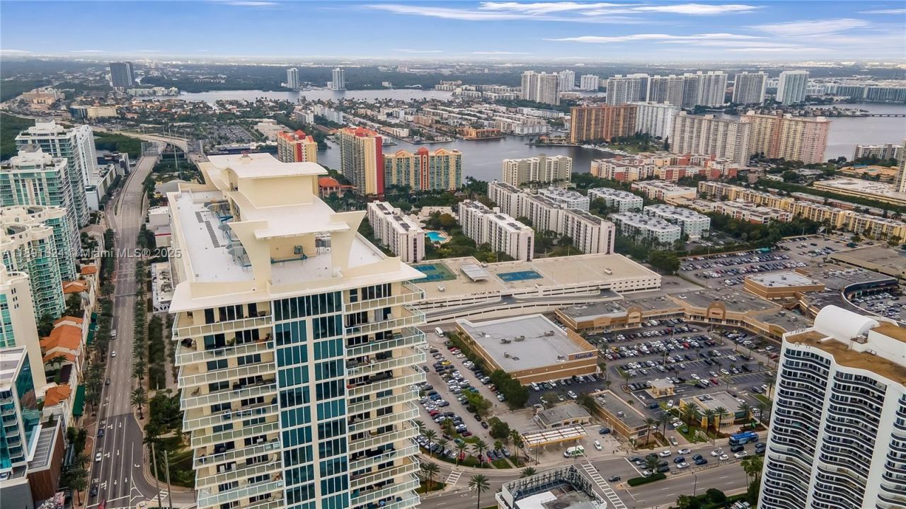 16699 Collins Ave, Unit 2602, Sunny Isles Beach, FL 33160 Photo